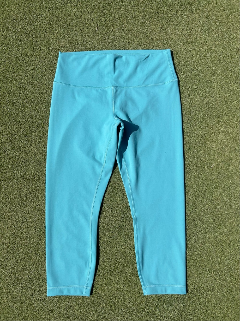 Lululemon Wunder Train High Rise Crop 23”, Size 14